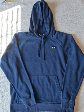 Under Armour Men's Navy Blue Hoodie Pullover